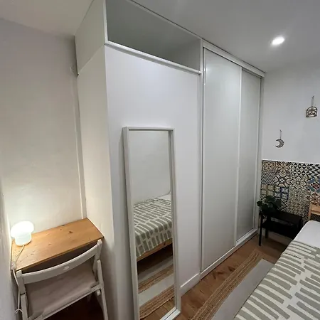 Real Quarto em Acomodações Particulares Lisboa